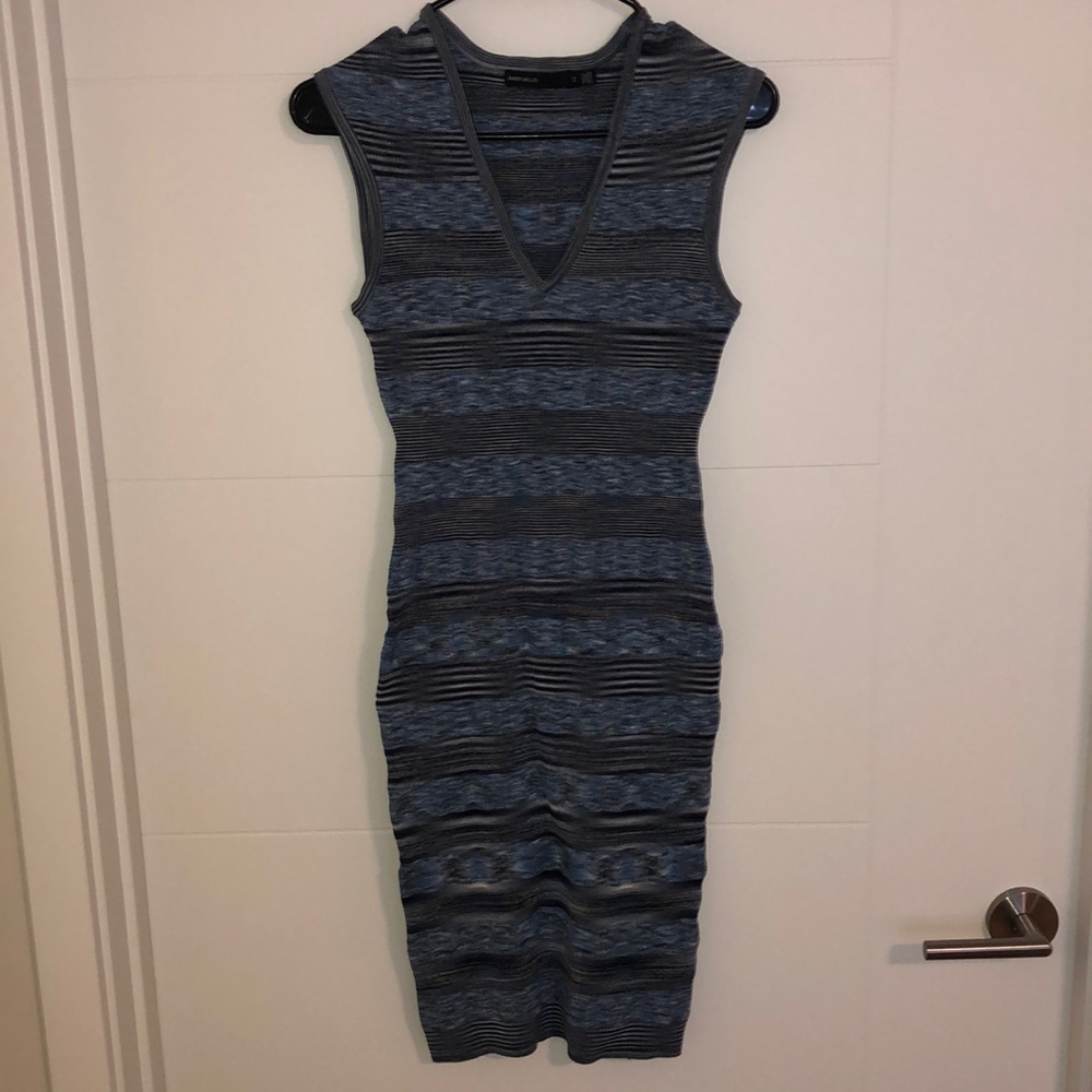 Karen Millen body con dress
